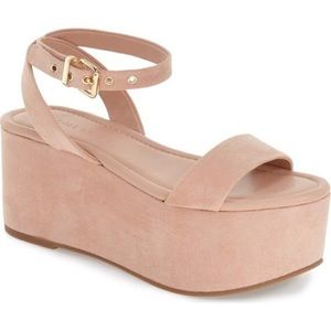 Kendall & Kylie ‘Demi’ Platform Sandal